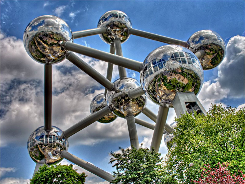 Atomium 2