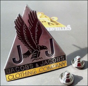 J j01
